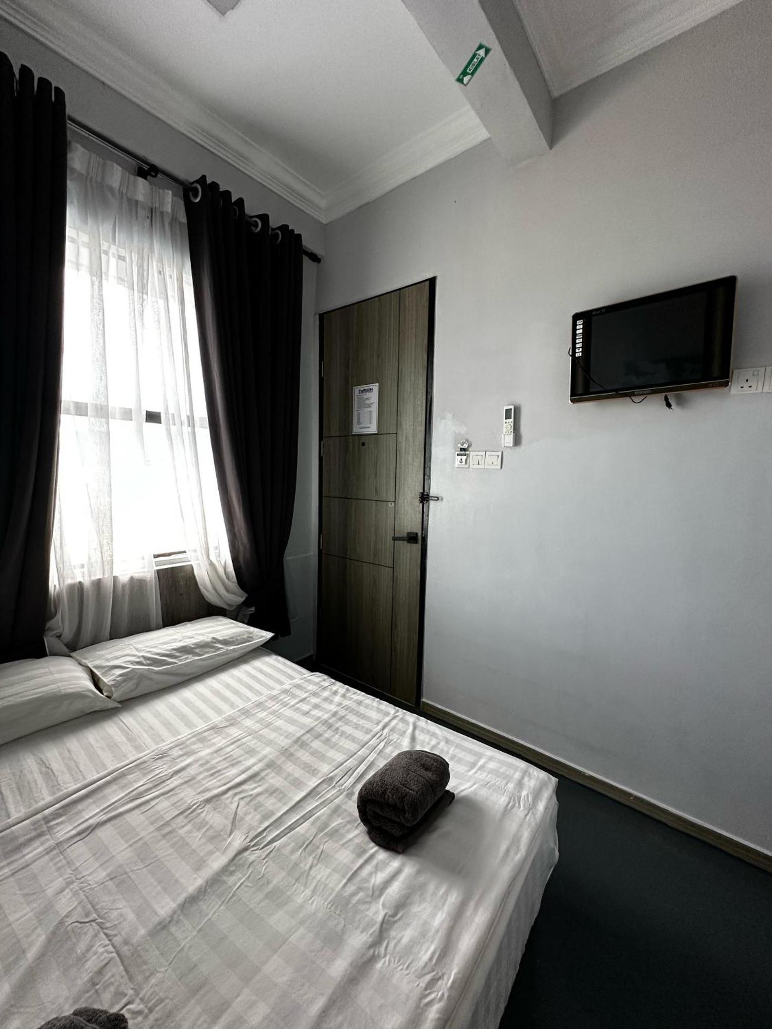 The Room Perhentian - Long Beach Кампунг-Куала-Бесут Экстерьер фото