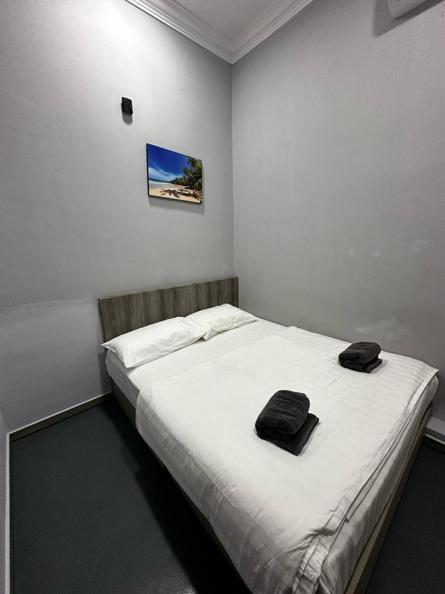 The Room Perhentian - Long Beach Кампунг-Куала-Бесут Экстерьер фото